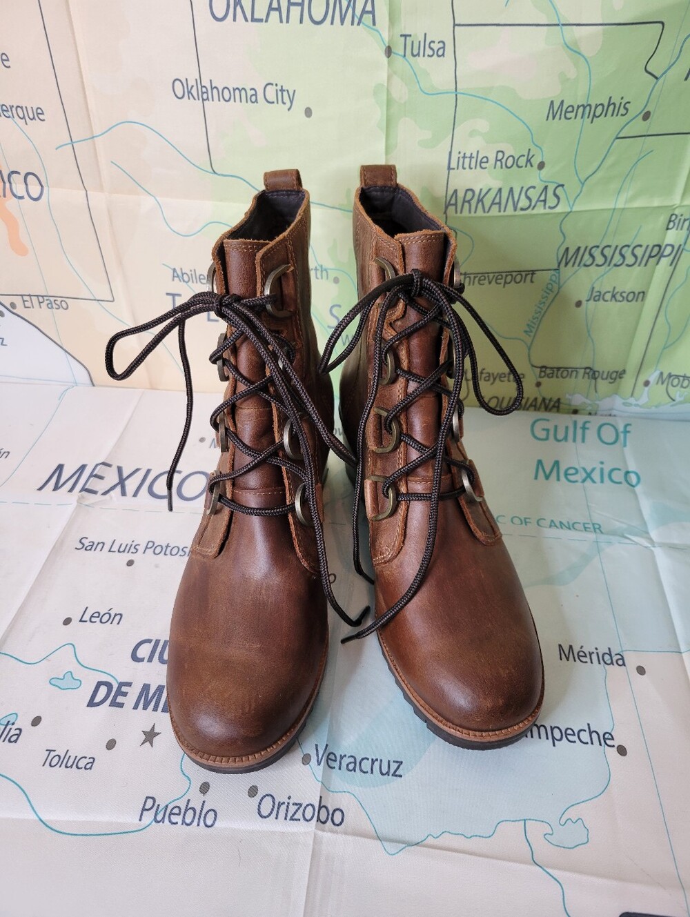 Vintage Sorel Brown Lace-Up Leather Boots